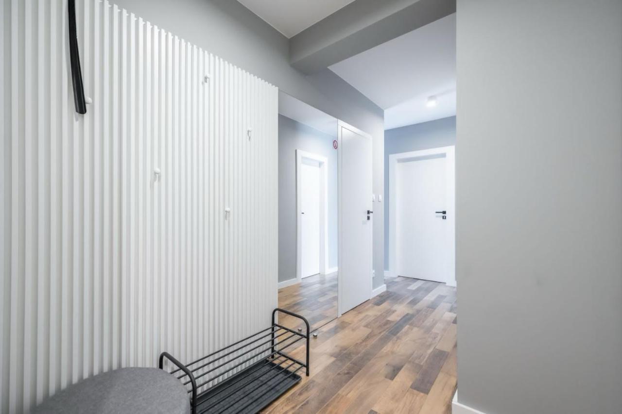 Stonehill24 - Apartament & Spa ชกลาร์สกา ปอเรมบา ภายนอก รูปภาพ